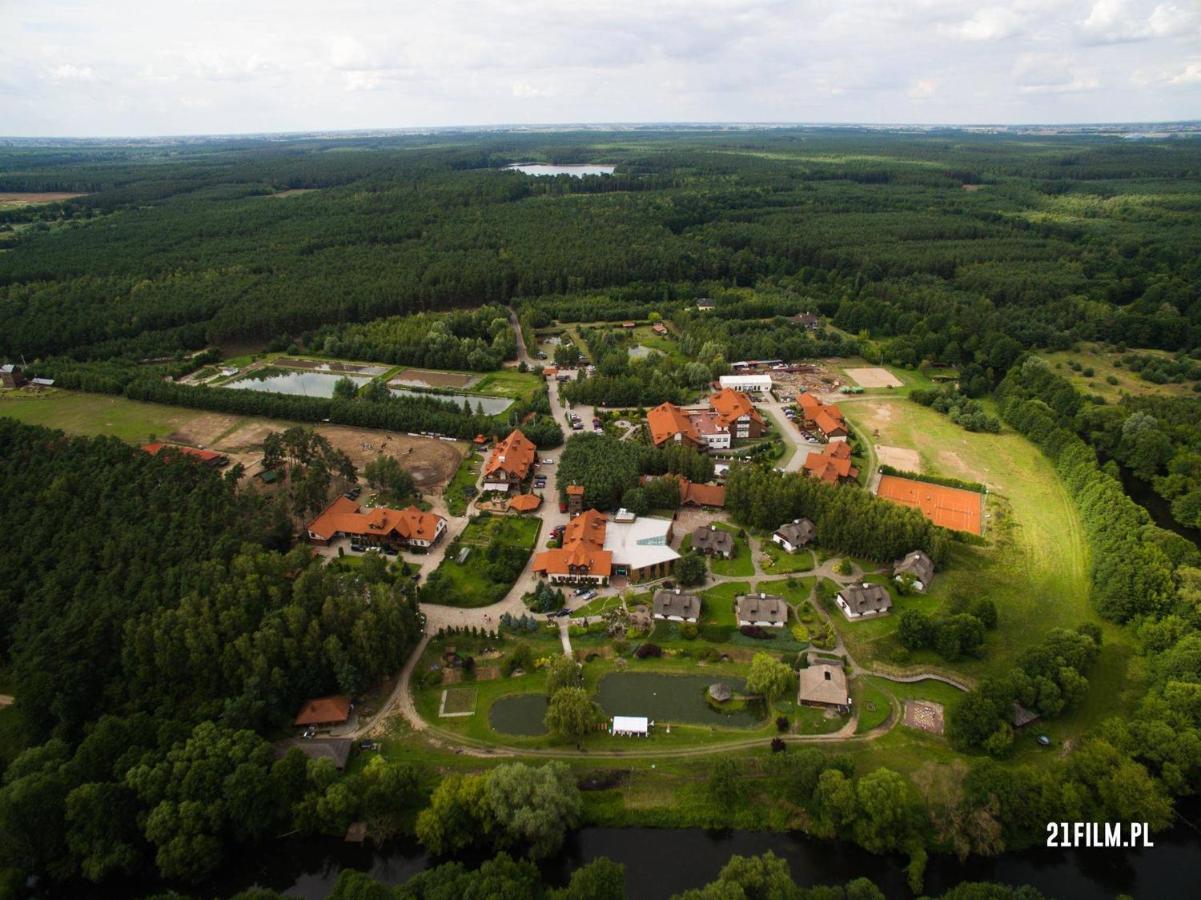 Hotel Osada Karbowko Wellness & Spa Elgiszewo  Extérieur photo