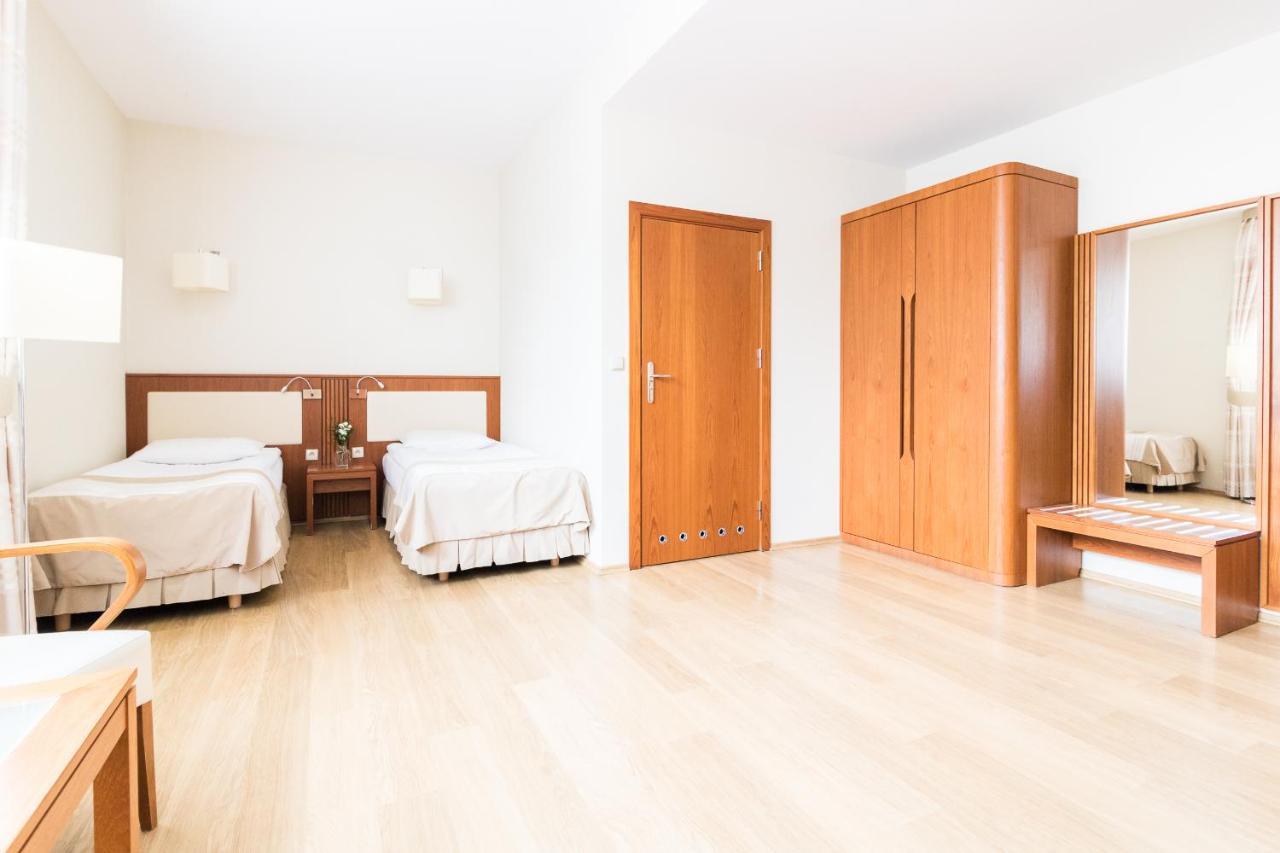 Hotel Osada Karbowko Wellness & Spa Elgiszewo  Extérieur photo