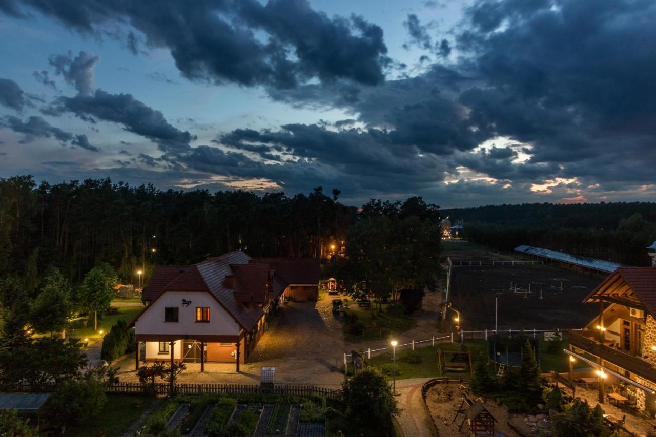 Hotel Osada Karbowko Wellness & Spa Elgiszewo  Extérieur photo
